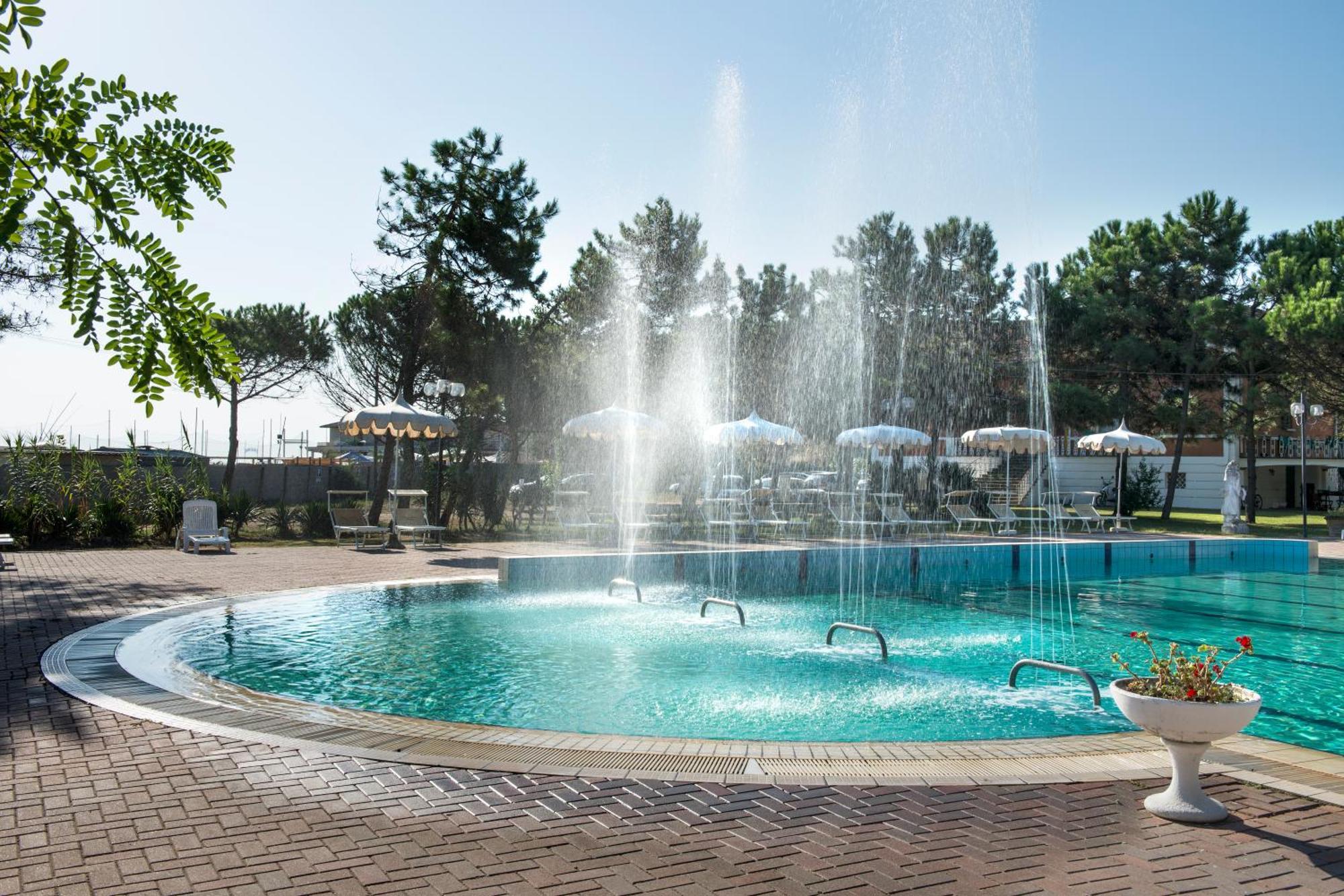 Hotel Locanda Delle Dune Bellaria-Igea Marina Bagian luar foto